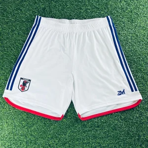 7 V 7 Shorts