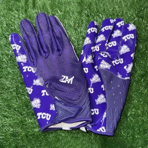7 V 7 Gloves