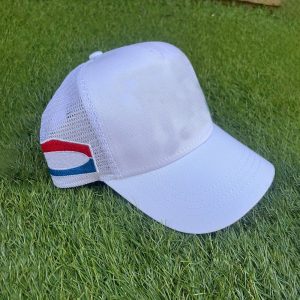 Caps